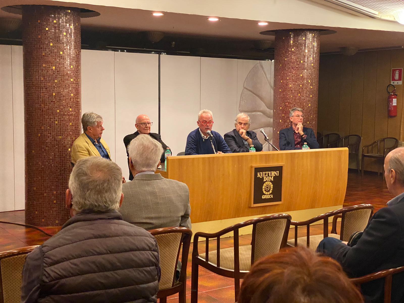 Monsignor Cocolin, «profeta dei tempi e uomo di dialogo»: i suoi diari in un libro 